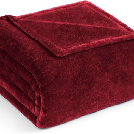 Twin Blanket ?C Dark Red Fleece Flannel Blanket 60x80 ?C Lightweight & Soft Blanket for Bed, Couch or Travel ?C Warm All Season Use